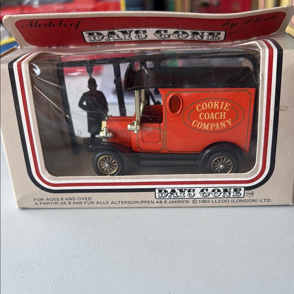 Red Vintage Delivery Truck Model